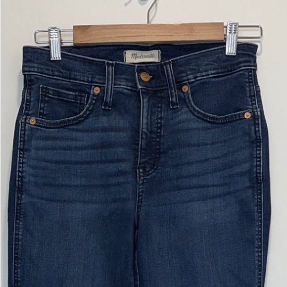 Madewell Mid-Rise Stovepipe Jeans in Dahill Wash - Picture 5 of 14